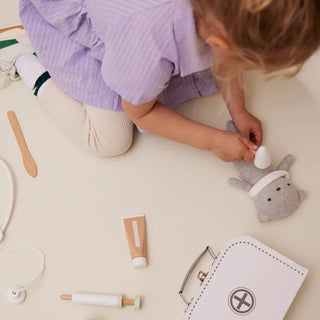 White Play Doctors Case