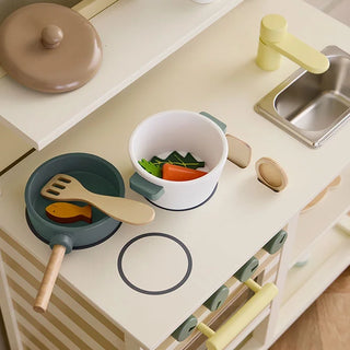 Play Kitchen