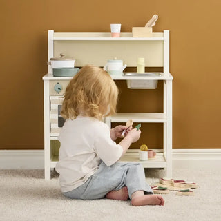 Play Kitchen