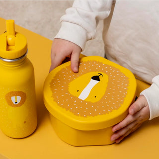 Shaped Lunch Box Mr. Lion
