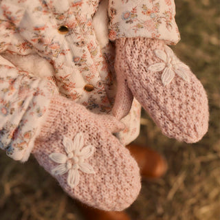 Ania Mittens – Blush