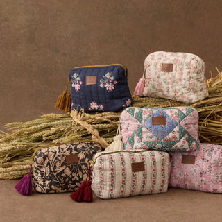 Laety Toiletry Bag – Printed Corduroy Cream