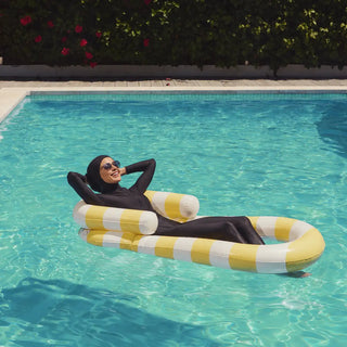 Laze & Lounge La Mer in Limon Stripe