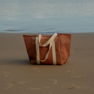 Mesh Beach Bag in Tierra Clay