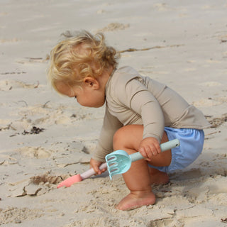 Sand Spade & Rake Apple Sorbet in Multi Color